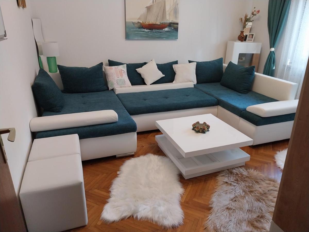 Marina Gloria Apartment Zadvorsko Ngoại thất bức ảnh
